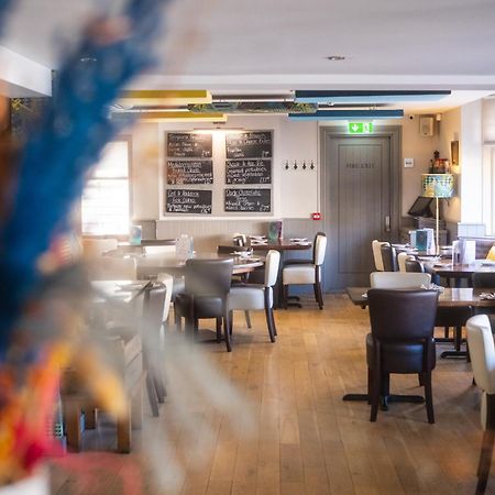 Отель The Oyster Smack Burnham-on-Crouch Экстерьер фото