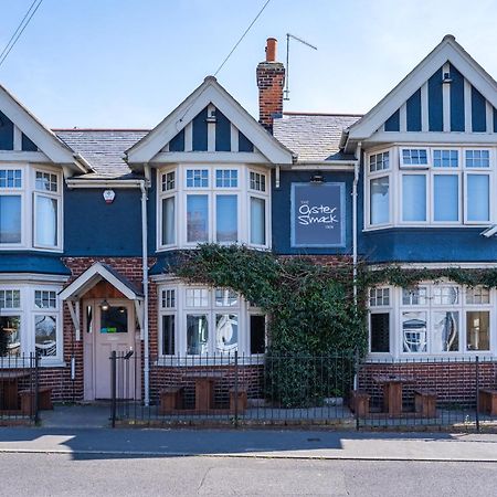 Отель The Oyster Smack Burnham-on-Crouch Экстерьер фото